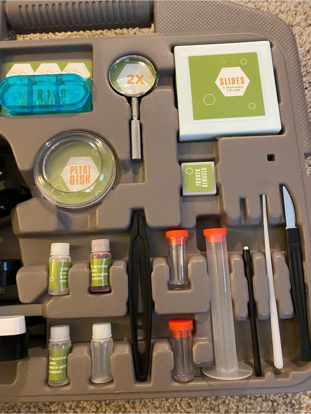 Kids 28-Piece Microscope Kit - Gray/Black